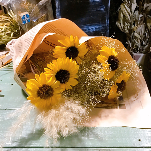 再販【夏の誕生花2025】1番人気！人気の枯れないドライフラワー