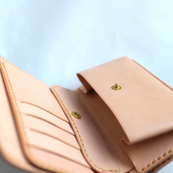 【受注生産品】三つ折り財布 ～栃木アニリン青×栃木ヌメ～ 5枚目の画像