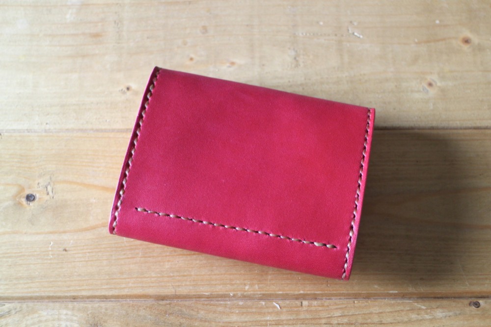 【受注生産品】ミニギャルソンウォレット ～姫路アニリンピンク×栃木ヌメ～