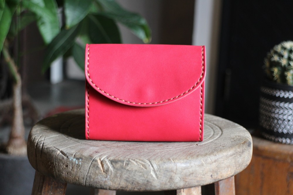 【受注生産品】ミニギャルソンウォレット ～姫路アニリンピンク×栃木ヌメ～
