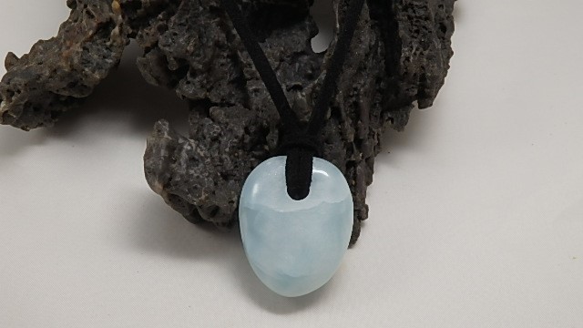 大きなラリマー　(2)