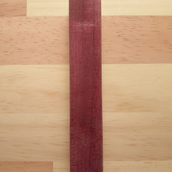 シンプルな木製キーホルダー、パープルハート、天然木 5枚目の画像