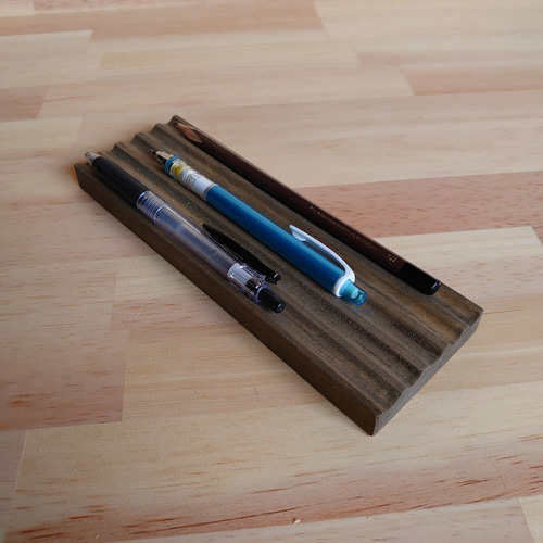 筆置き　木 1_a7711b4220fb49ddf3b3ed1658d7