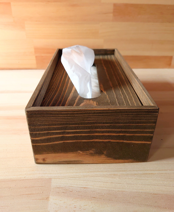ヴィンテージ風ティッシュケース、木製 1枚目の画像