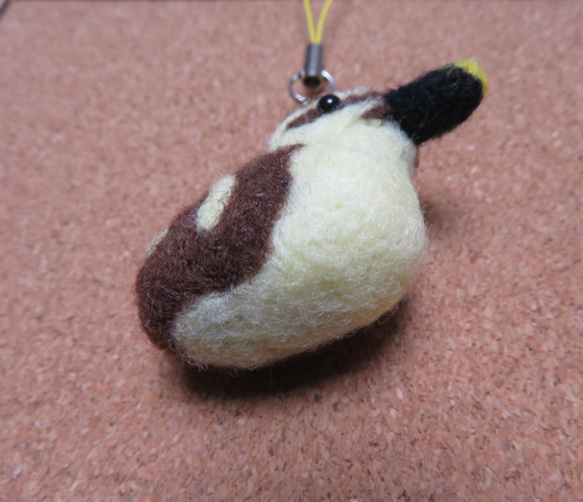 羊毛フェルト野鳥 ストラップ カルガモのヒナ 3枚目の画像