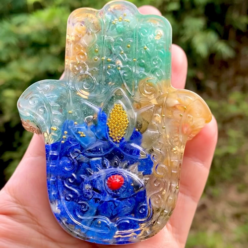 fairy オルゴナイト ハムサの手 金箔入り たっぷり天然石 送料