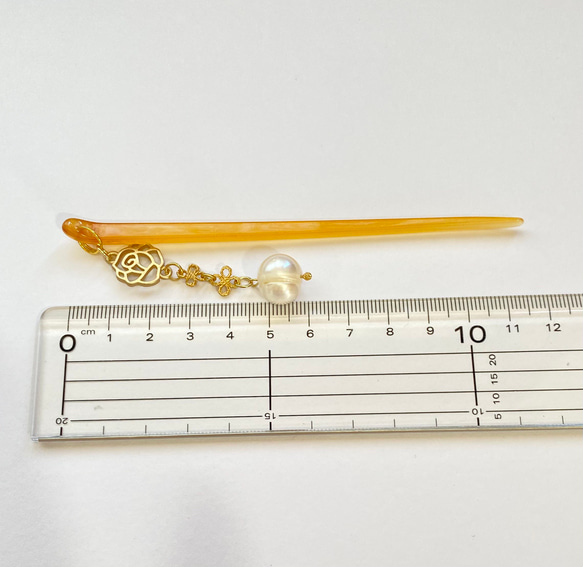 〈大玉真珠の簪〉根付　本真珠　ゴールドカラー　2way オトナ　和装　和小物 10枚目の画像