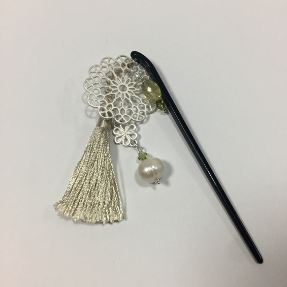 大粒真珠 揺れる 簪〈かんざし〉 房飾り 髪飾り 根付け パール 和小物 帯飾り 送料無料 1枚目の画像