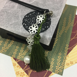 大粒真珠揺れる 緑 簪根付け 髪飾り 透かしモチーフ和飾り 和小物 送料無料 3枚目の画像