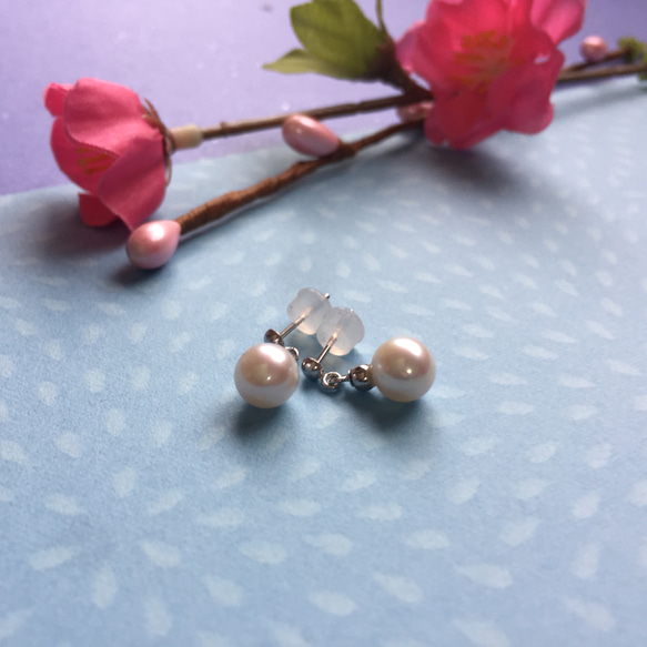 揺れる小粒 本真珠ピアス パール ギフト プレゼント 和小物 金属アレルギー 4枚目の画像