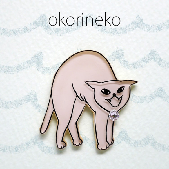 okorinekoブローチ 短毛猫／白 1枚目の画像