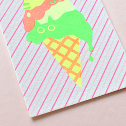 [大芝麻小花生] 螢光融化冰淇淋貓 手工網印/絹印卡片 條紋款 第2張的照片