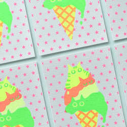 [大芝麻小花生] 螢光融化冰淇淋貓 手工網印/絹印卡片 星星款 第3張的照片