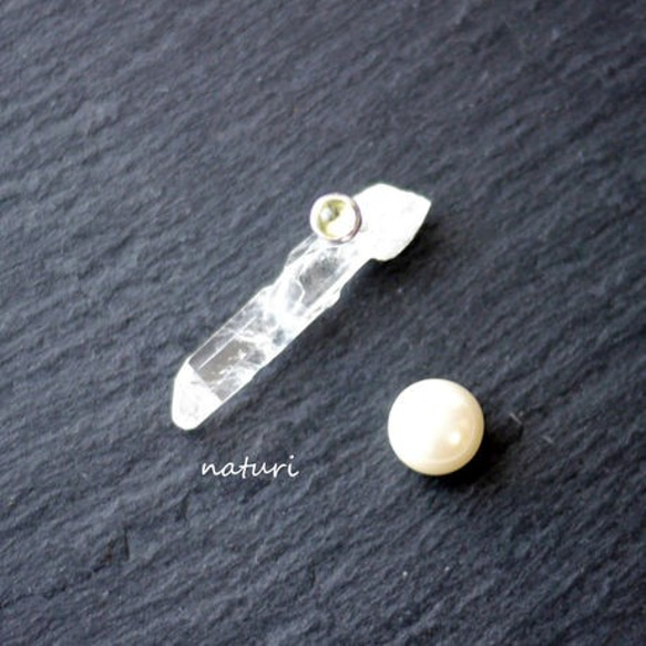 【noix】sv925 peridot pierce with pearl catch (1pc) 第2張的照片