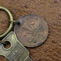復古鑰匙和英國硬幣鑰匙圈 第2張的照片