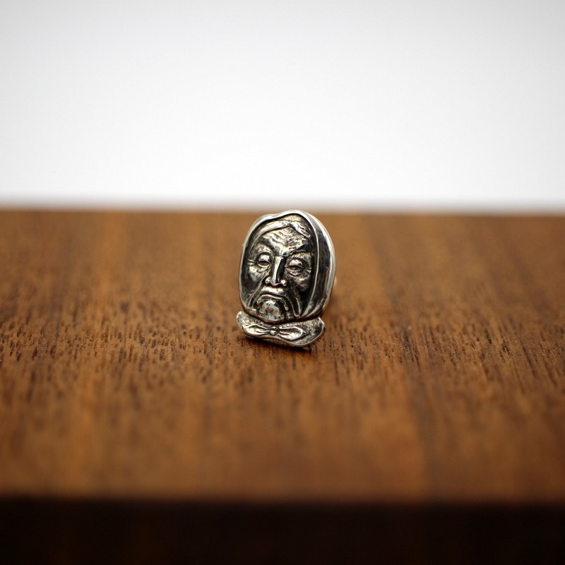 頭巾の老婆｜ヴィンテージ｜カトラリージュエリー｜リメイクジュエリー｜シルバー｜ピアス｜シングル｜