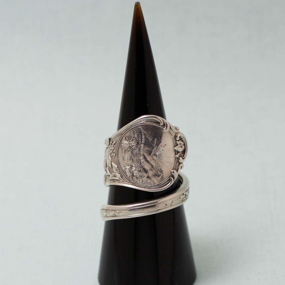 オハイオ州の朝｜ヴィンテージ｜シルバー｜スプーンリング｜北米｜自然｜風景｜日の出｜太陽｜木の実｜植物｜一点もの