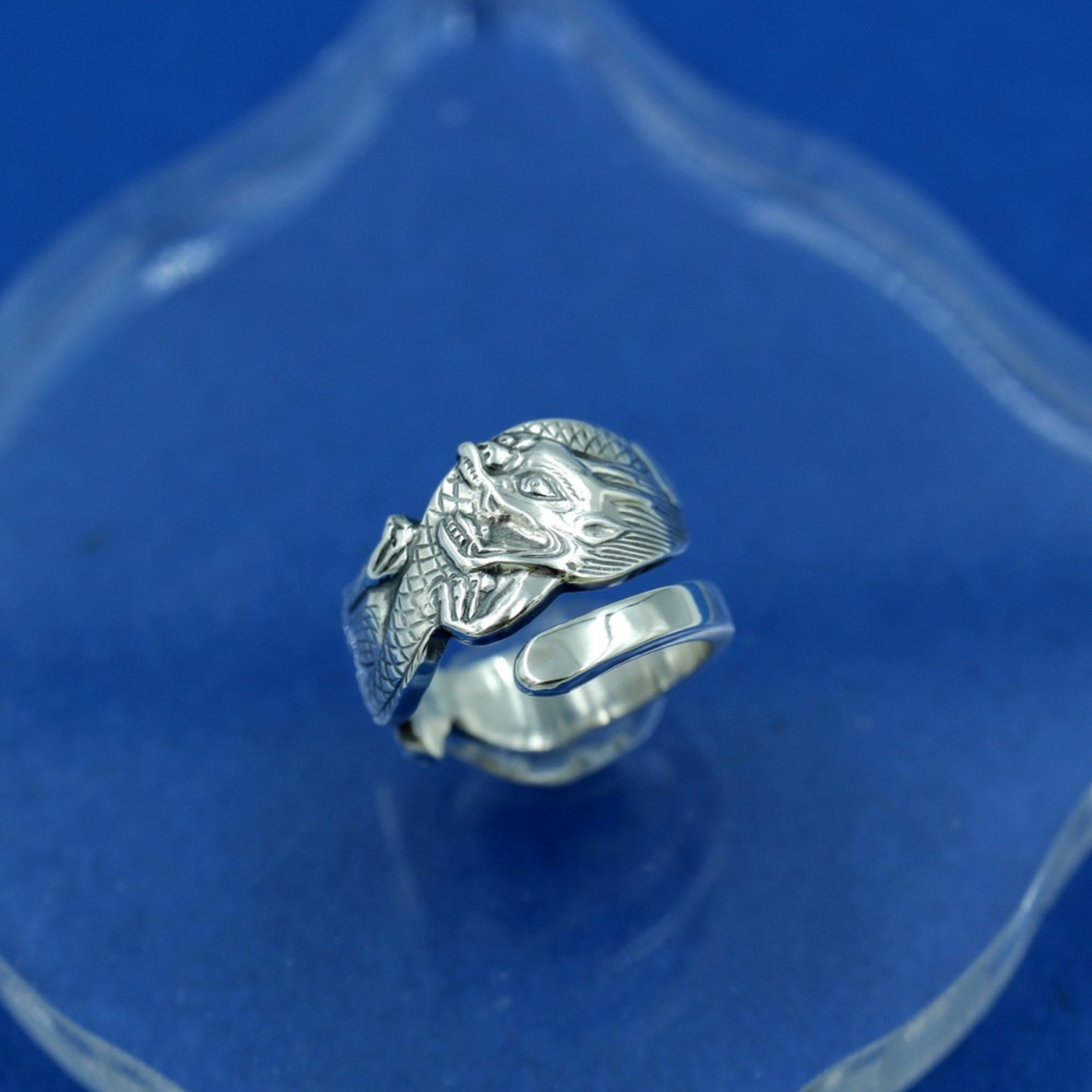 青龍｜ヴィンテージ｜シルバー｜スプーンリング｜ファンタジー｜陰陽道｜占星術｜聖獣｜四聖｜守護神｜カジュアル