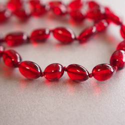 14kgf天然珠寶立陶宛紅琥珀（天然琥珀）深紅色項鍊 第3張的照片