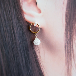 ☆四月誕生石☆裂紋水晶AAA（天然水晶）透明冰耳環（無孔耳環可以更換） 第3張的照片