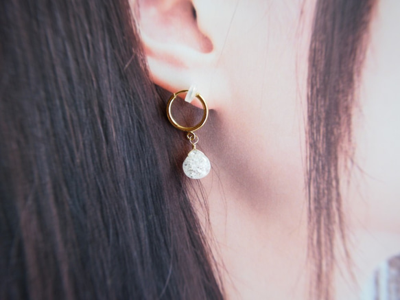 ☆四月誕生石☆裂紋水晶AAA（天然水晶）透明冰耳環（無孔耳環可以更換） 第3張的照片