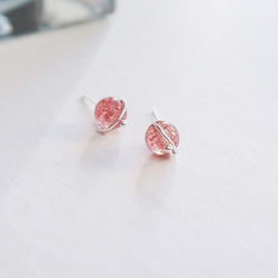 925純銀 珠光 星球 草莓晶 耳環 或 耳夾 一對 第3張的照片
