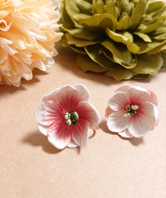 和紙のお花のイヤリング(白梅) 3枚目の画像