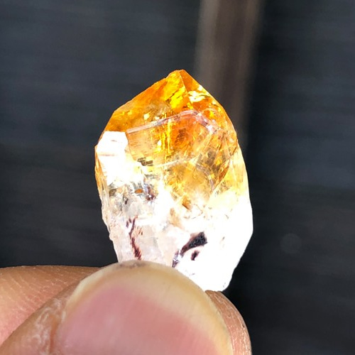 【最終値下げ】シトリン　原石 シトリンクォーツ 100gパック 10〜20ミリ 黄水晶 Citrine