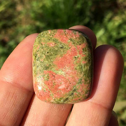 天然石 マクラメ レア ルース アメリカ産 ユナカイト 8.45g 014 3枚目の画像