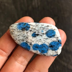 天然石 アズライトイングラナイト K2 ストーン  10.57g 042 2枚目の画像