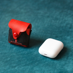 [Cute Best] AirPods 保護殼 紅色 + 黑色 真皮無線耳機保護套 第8張的照片