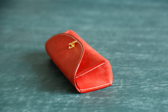 真皮手工製作筆盒、鉛筆盒、禮物、三角形、全手工縫製 第10張的照片