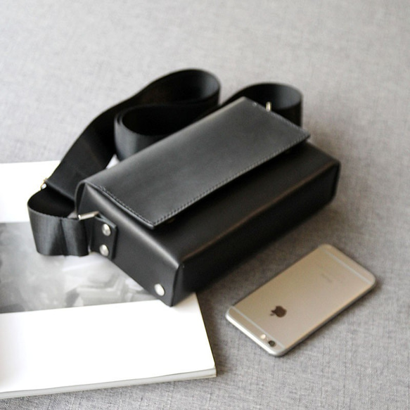 新商品キャンペーン中！フラットショルダーバッグ 軽量 メンズ 男性 父の日 2枚目の画像