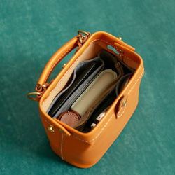 袋中袋：適合中型皮夾的內袋 第5張的照片