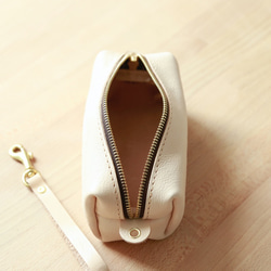 【柔らかいヌメ革】本革手作りペンケース ファスナー筆箱 プレゼント 化粧ポーチ 7枚目の画像