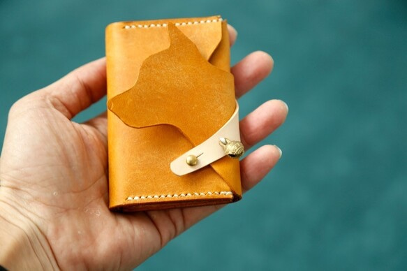 【2021年秋季福袋】6件組流行單肩包、扣環背包、皮夾、皮革配件 第5張的照片