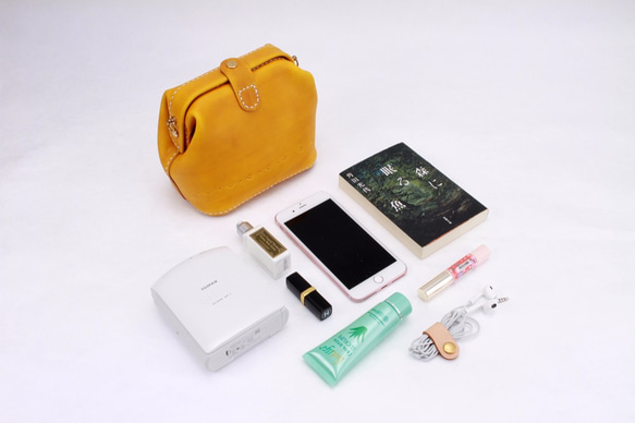 【切線派】がま口バッグ 本革バッグ手作りのレザーショルダーバッグレディース レザールバッグ 手染め / 総手縫い　小型 5枚目の画像