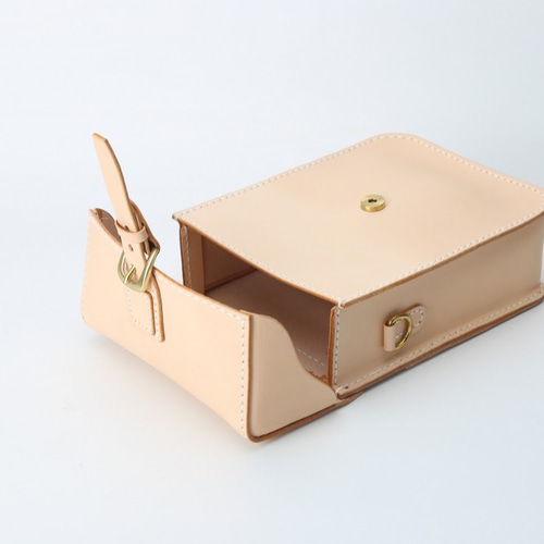 フランス製ハンドメイド レザー ショルダーバッグ Amazon.co.jp: 3world レザークラフト ミニショルダーバッグ