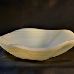波に洗われた皿 　果物皿　菓子鉢　小物入れ　美しいオニックスの皿　自然石の美しさ 2枚目の画像