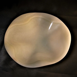 波に洗われた皿 　果物皿　菓子鉢　小物入れ　美しいオニックスの皿　自然石の美しさ 5枚目の画像