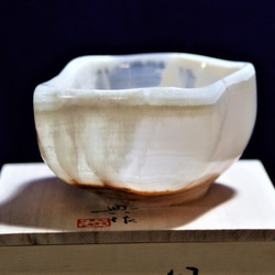 石の器『風立ちぬ』抹茶茶碗　花器　天然石オニックス　彫刻家による手彫りの器 2枚目の画像