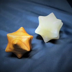 石の器 蓋つき小箱 大切なものを入れる箱 天然石オニックスを使い彫り