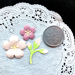桜とつぼみのペーパーパーツ 2枚目の画像