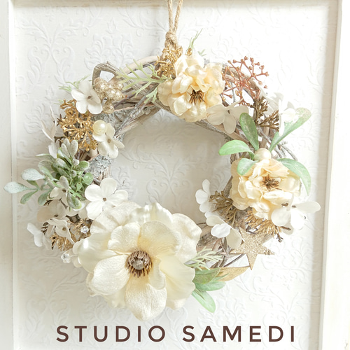 ホワイトクリスマスリース・白樺の枝・淡い輝きのリース** アート