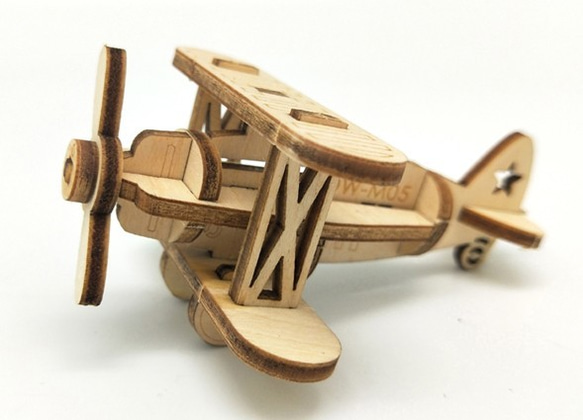 DIY動態木模-雙翼機、木工手作、最佳送禮小物(古董飛機) 第2張的照片