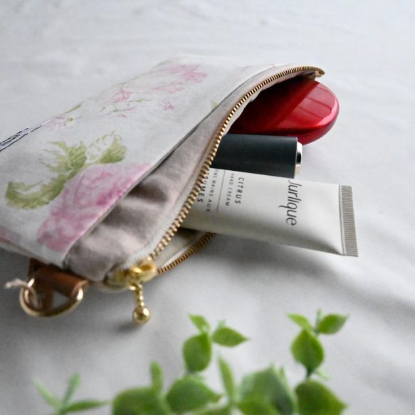 ﾎﾟｹｯﾄﾃｨｯｼｭ入れ付き❤︎ぺたんこﾌｧｽﾅｰﾎﾟｰﾁ［leaf柄］【7】ﾚﾝｶﾞ色/ﾏｽｸﾎﾟｰﾁ/通帳ｹｰｽ 5枚目の画像