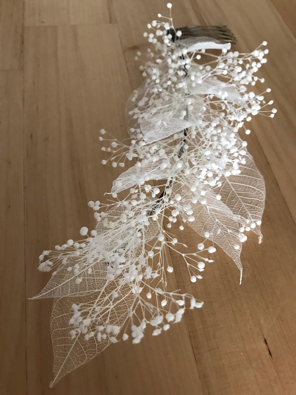 ◎リーフとかすみ草のヘッドドレス/ホワイト 4枚目の画像