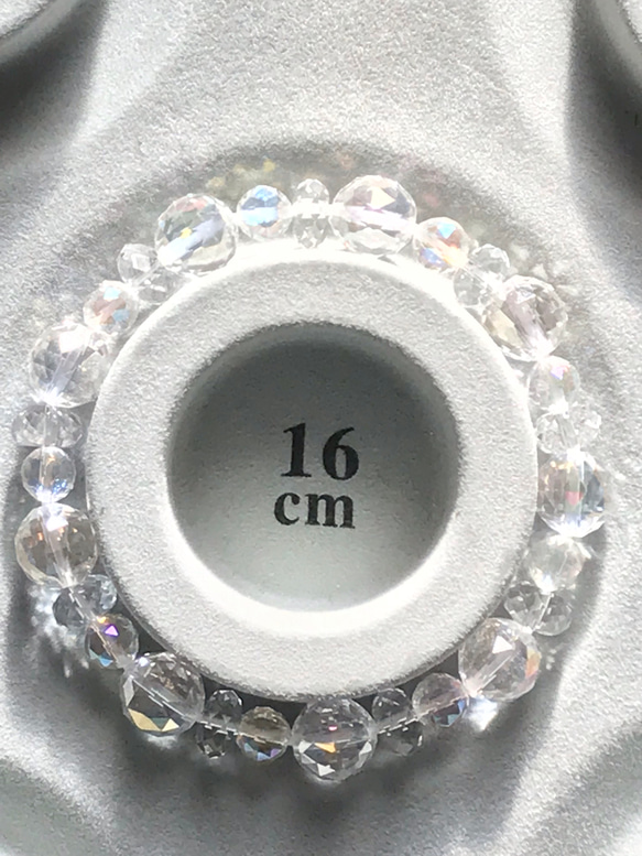 キラキラ水晶 デザインブレスレット 綺麗に輝くカットレインボーオーラクリスタル 9枚目の画像