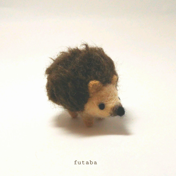 ハリネズミ 羊毛フェルト 茶色直毛 羊毛フェルト futaba 通販 7537408