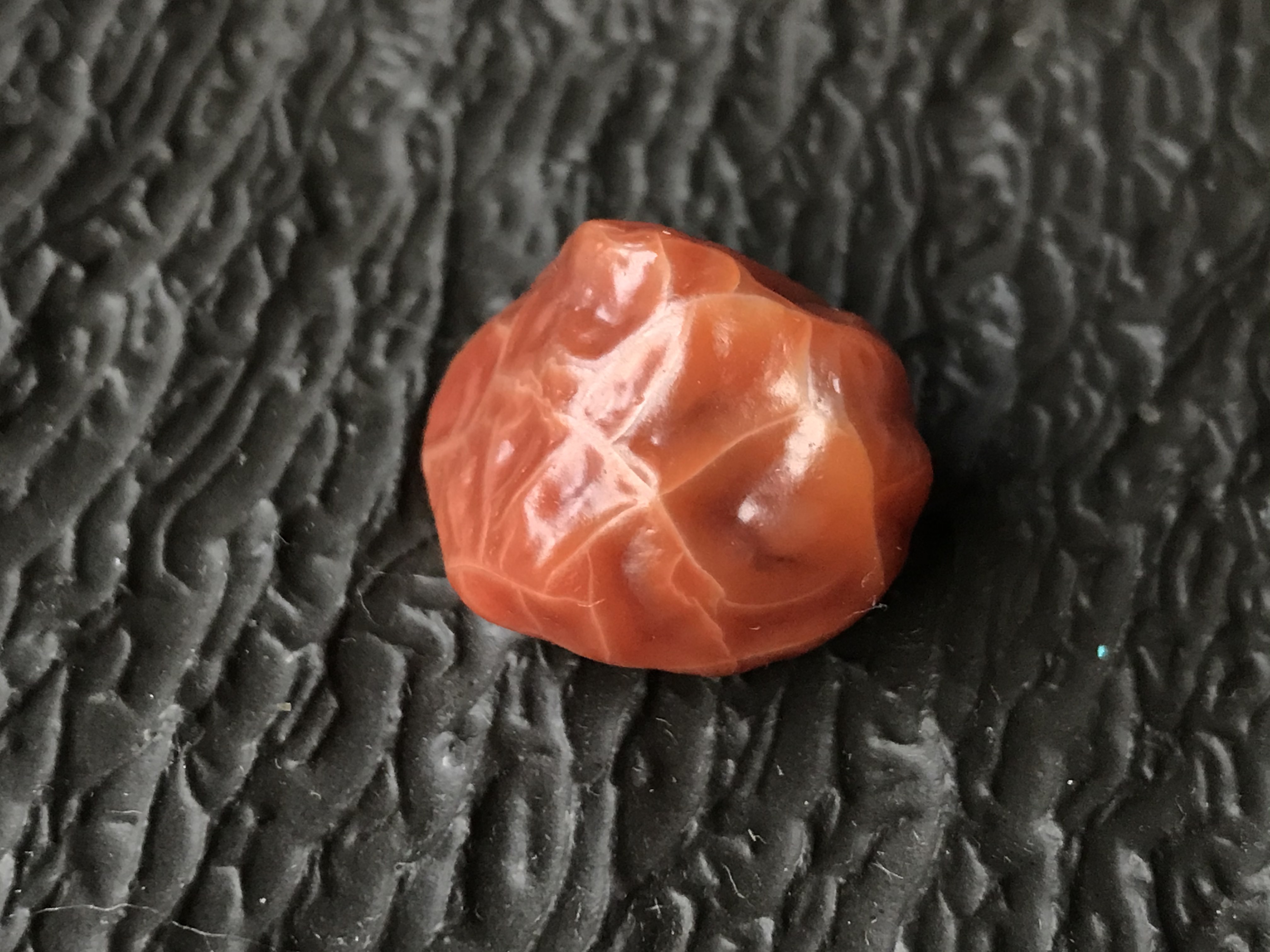 ゴビ石-395  ゴビ瑪瑙　原石　血脈